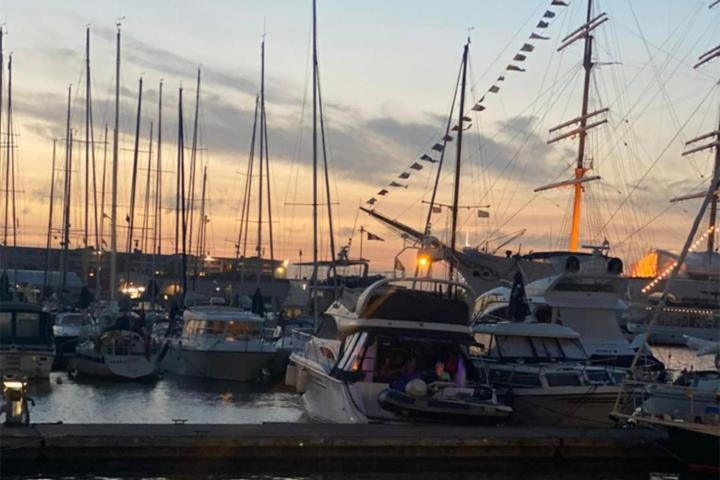 Husbaten Vega 1 Goeteborg City Екстериор снимка
